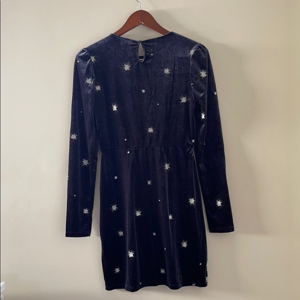 H&M Long Sleeve Navy Velour Dress with Sparkle ✨ 8 - Picture 3 of 8